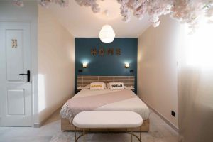 lit de la loveroom à bayeux